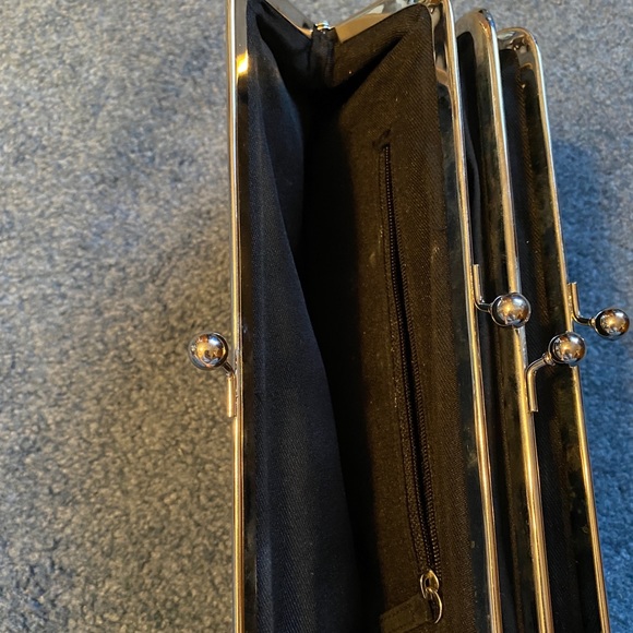 Leopard Clutch Purse - Picture 4 of 5